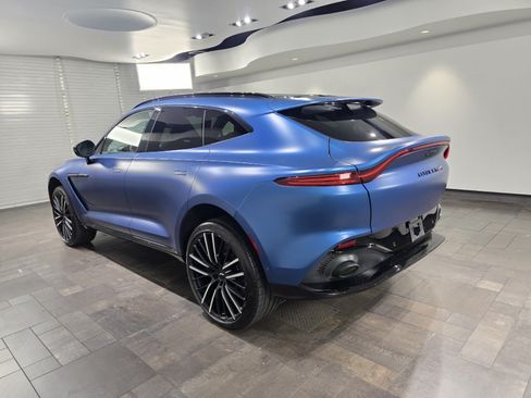 Used 2023 Aston Martin DBX AWD/4WD image 2