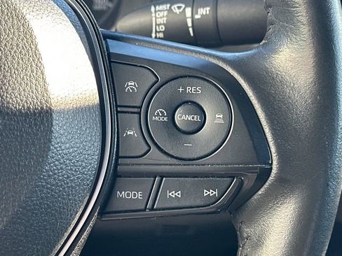 Certified 2024 Toyota Corolla SE image 19