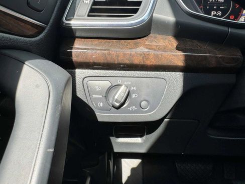 Used 2019 Audi Q5 2.0T Premium Plus w/ Premium Plus Package image 22