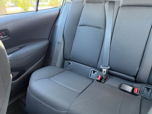 Used 2025 Toyota Corolla LE FWD image 39