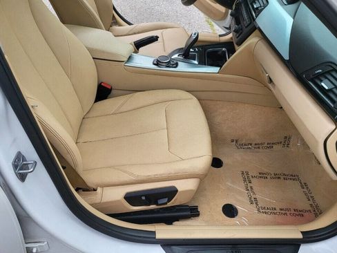 Used 2015 BMW 320i Sedan image 20