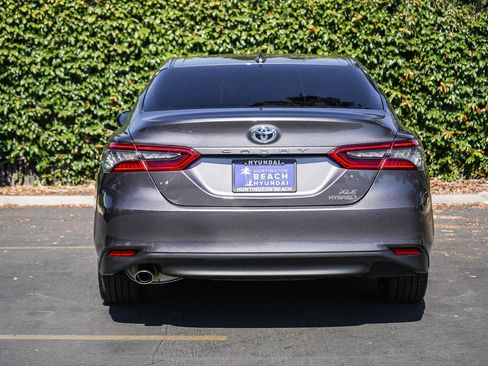 Used 2024 Toyota Camry XLE w/ Navigation Package FWD image 5