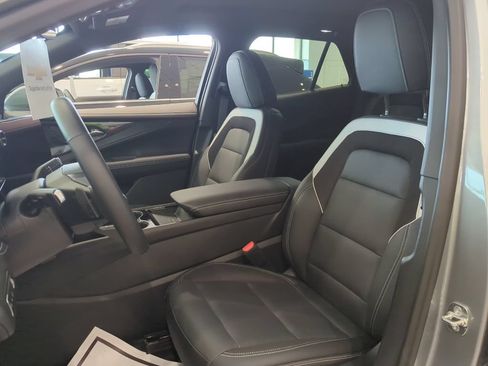 New 2024 Chevrolet Blazer EV LT AWD/4WD image 10