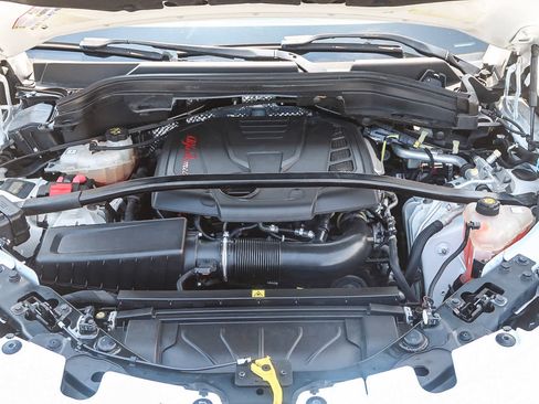 Used 2019 Alfa Romeo Stelvio RWD image 28