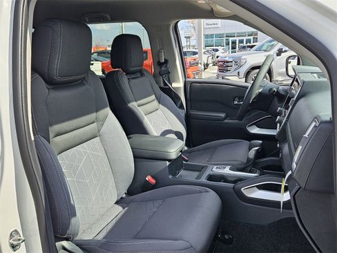 New 2026 Nissan Frontier SV image 14