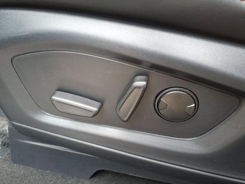 New 2026 Ford Explorer ST-Line image 18