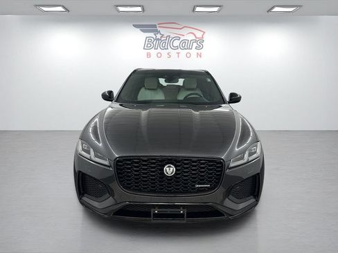 Used 2024 Jaguar F-PACE R-Dynamic S AWD/4WD image 2