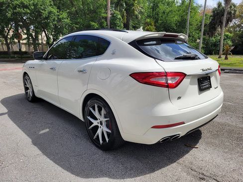 Used 2018 Maserati Levante GranSport image 4
