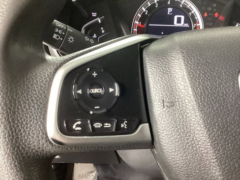 Used 2017 Honda CR-V LX image 21