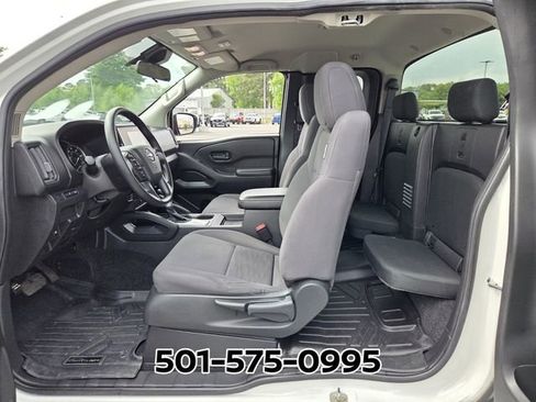 Used 2025 Nissan Frontier S AWD/4WD image 12