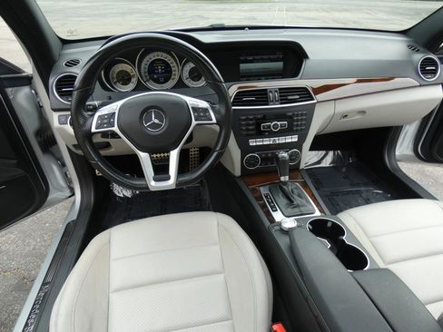 Used 2015 Mercedes-Benz C 350 Coupe image 22