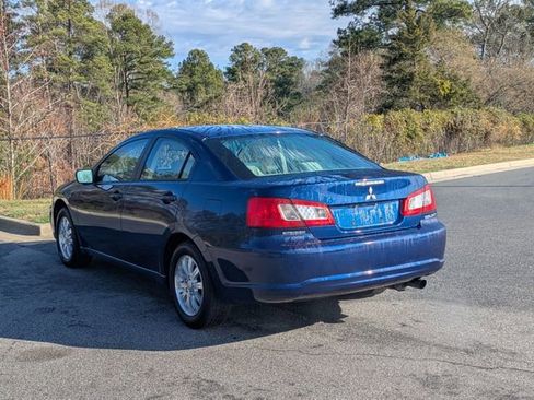 Used 2009 Mitsubishi Galant ES image 7