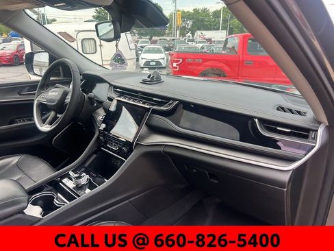 Used 2022 Jeep Grand Cherokee Limited 4xe AWD/4WD image 8