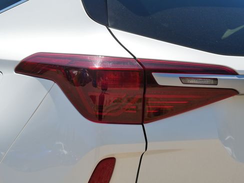 Certified 2021 Kia Seltos EX AWD/4WD image 17