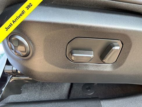 Used 2024 Jeep Wrangler Unlimited Rubicon 392 image 24