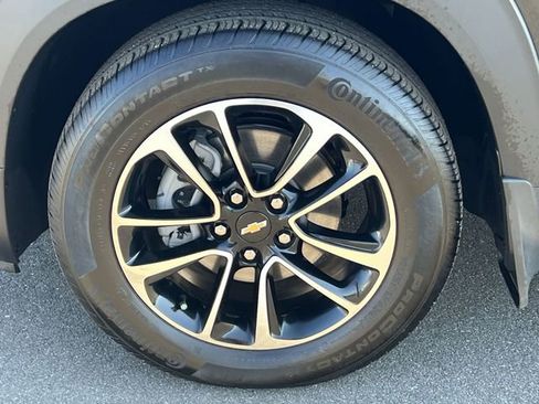 Used 2024 Chevrolet TrailBlazer LT w/ Driver Confidence Package image 37