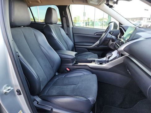 Used 2024 Mitsubishi Eclipse Cross SE image 30