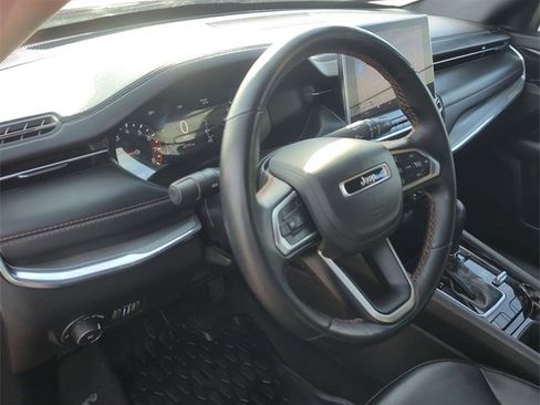 Used 2022 Jeep Compass High Altitude image 12