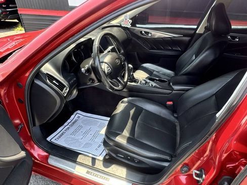 Used 2016 INFINITI Q50 Premium w/ Driver Assistance Package RWD image 11
