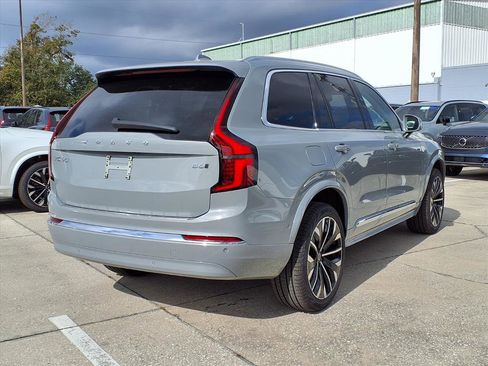 New 2026 Volvo XC90 B6 Plus w/ Protection Package Premier image 7