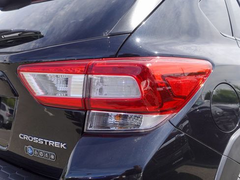 Used 2019 Subaru Crosstrek 2.0i Premium image 5