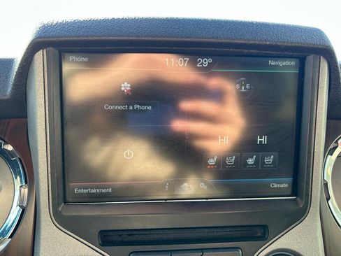 Used 2014 Ford F350 Lariat image 23