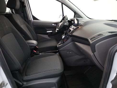 Used 2021 Ford Transit Connect XLT image 4