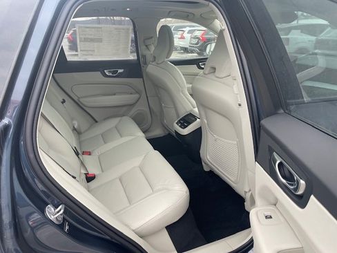New 2026 Volvo XC60 B5 Ultra w/ Climate Package image 6