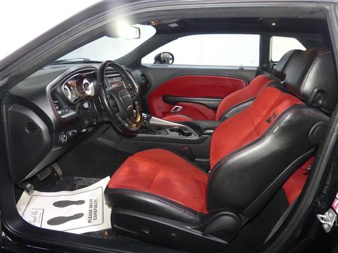 Used 2022 Dodge Challenger R/T Scat Pack w/ Shaker Package RWD image 21