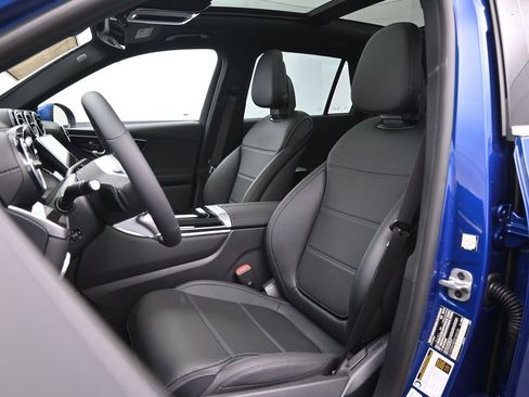 New 2025 Mercedes-Benz GLC 300 GLC 300 image 19
