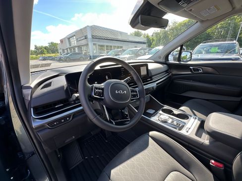 New 2026 Kia Carnival SX FWD image 29