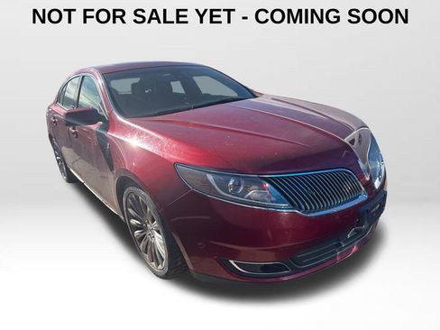 Used 2013 Lincoln MKS AWD image 1