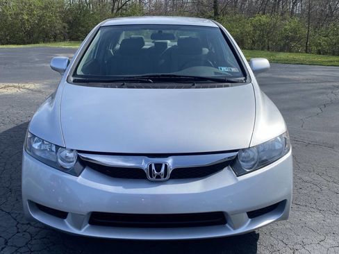 Used 2010 Honda Civic LX image 2