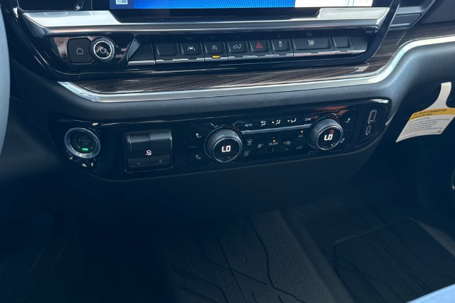 New 2026 Chevrolet Silverado 1500 RST w/ RST Select Package AWD/4WD image 29