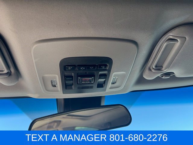 Used 2019 Toyota Camry SE FWD image 24