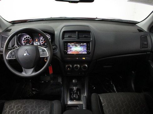 Used 2023 Mitsubishi Outlander Sport ES image 24