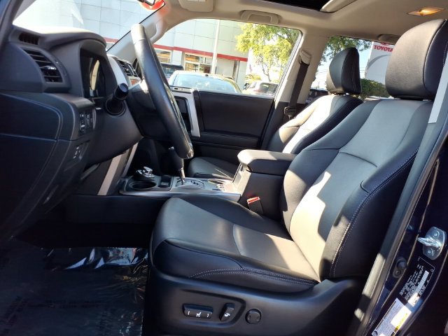 Certified 2022 Toyota 4Runner SR5 Premium w/ Moonroof Package AWD/4WD image 17