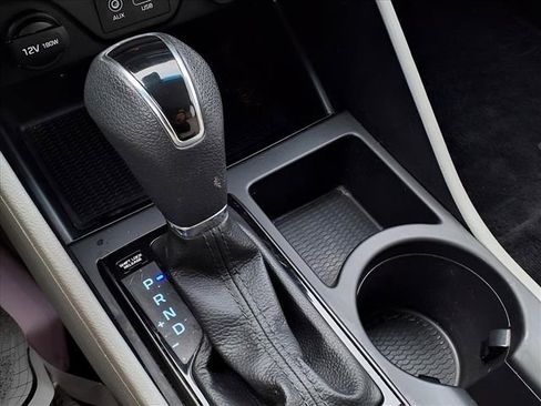 Used 2021 Hyundai Tucson SE image 22