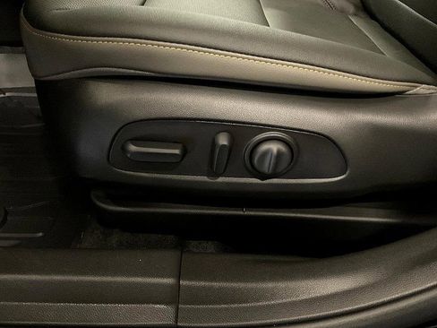 New 2026 Chevrolet Trax ACTIV w/ Sunroof Package image 18