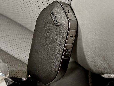 Used 2024 Kia Telluride S w/ S Sunroof Package image 43