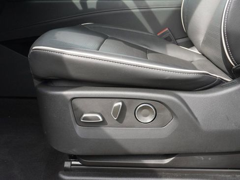 Used 2023 Cadillac Escalade Premium Luxury w/ LPO, Floor Liner Package AWD/4WD image 37