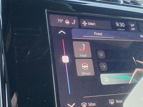 Used 2024 Jeep Grand Cherokee L Altitude image 27