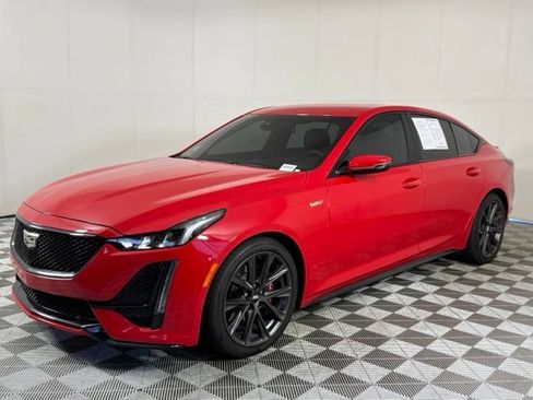 Used 2020 Cadillac CT5 V w/ Premium Package RWD image 2
