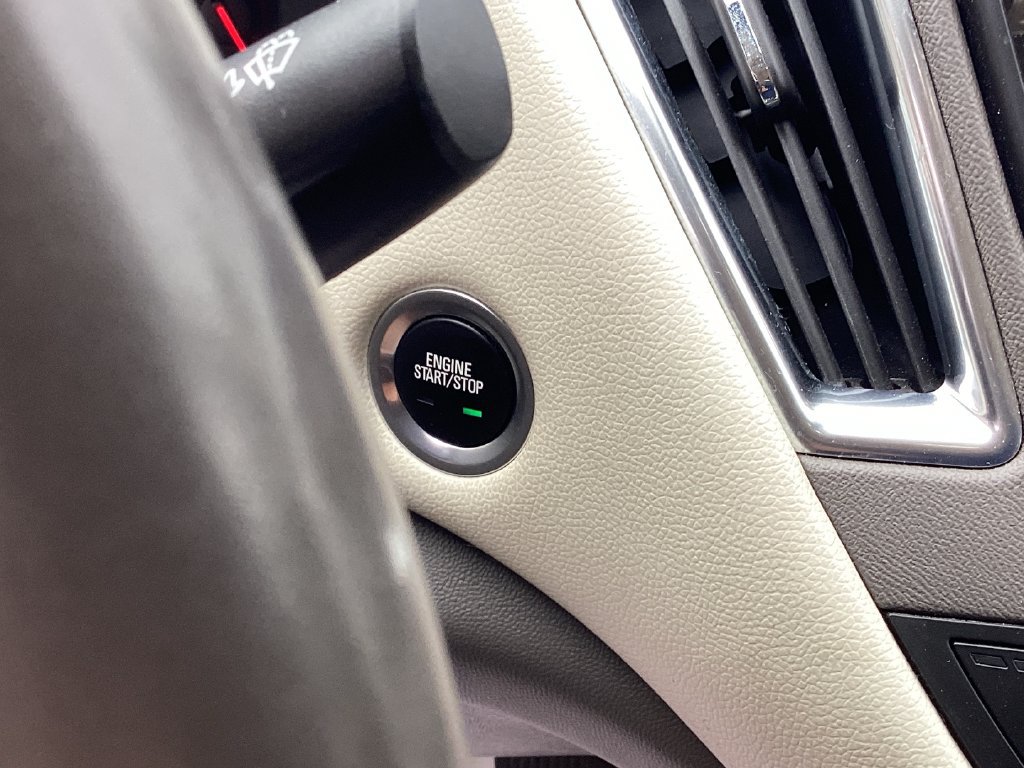 Used 2022 Chevrolet Malibu Premier FWD image 38