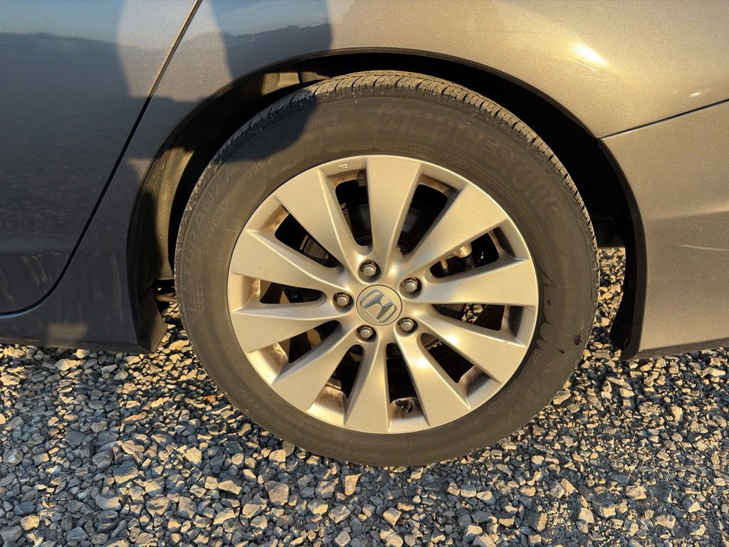 Used 2014 Honda Accord EX image 5