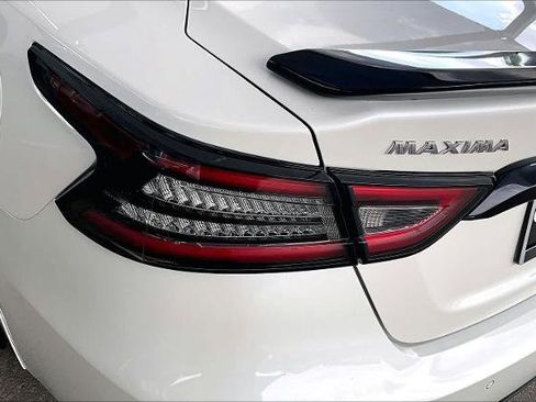 Certified 2023 Nissan Maxima SR w/ Sport Mat Group FWD image 29