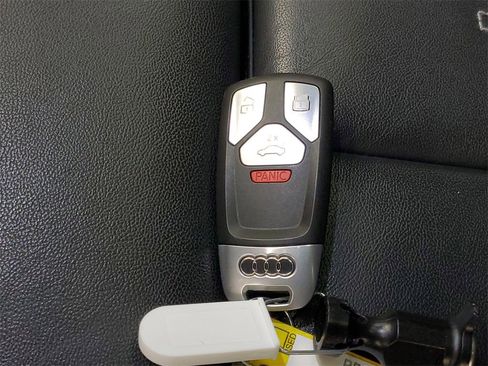 Used 2021 Audi A4 2.0T Premium Plus w/ Premium Plus Package image 27