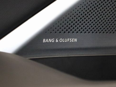 Used 2026 Acura MDX w/ Technology Package image 13