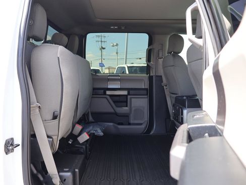 Used 2019 Ford F150 XLT w/ Equipment Group 302A Luxury image 25