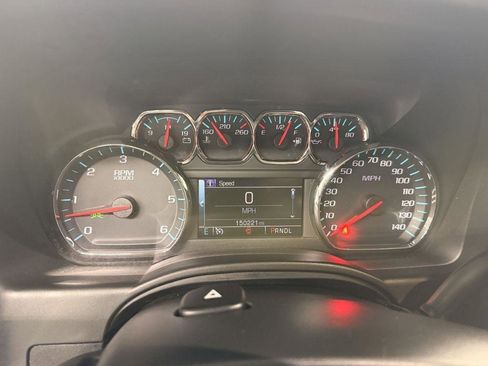 Used 2020 Chevrolet Suburban LT AWD/4WD image 13